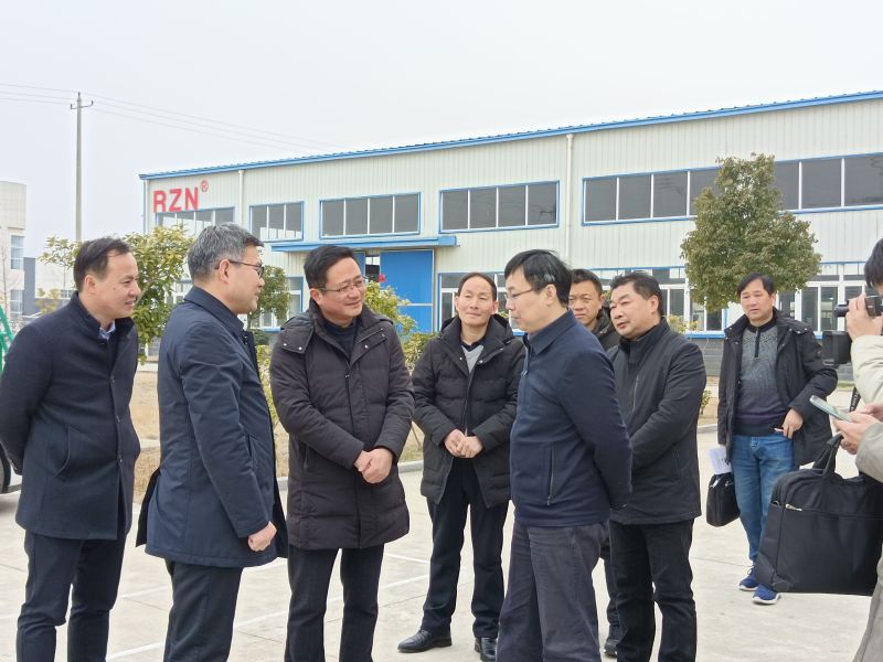 胡紅兵到孺子牛軸承走訪(圖4) 胡紅兵到孺子牛軸承走訪(圖4)